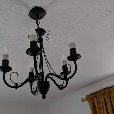 לונדון Private 2 Bed Flat Close To Excel & City Airport מראה חיצוני תמונה
