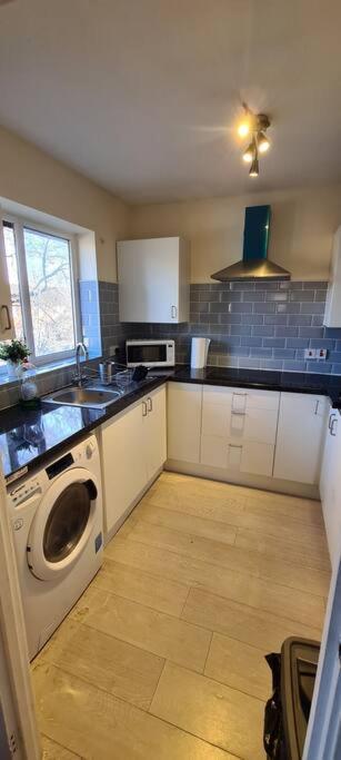 לונדון Private 2 Bed Flat Close To Excel & City Airport מראה חיצוני תמונה